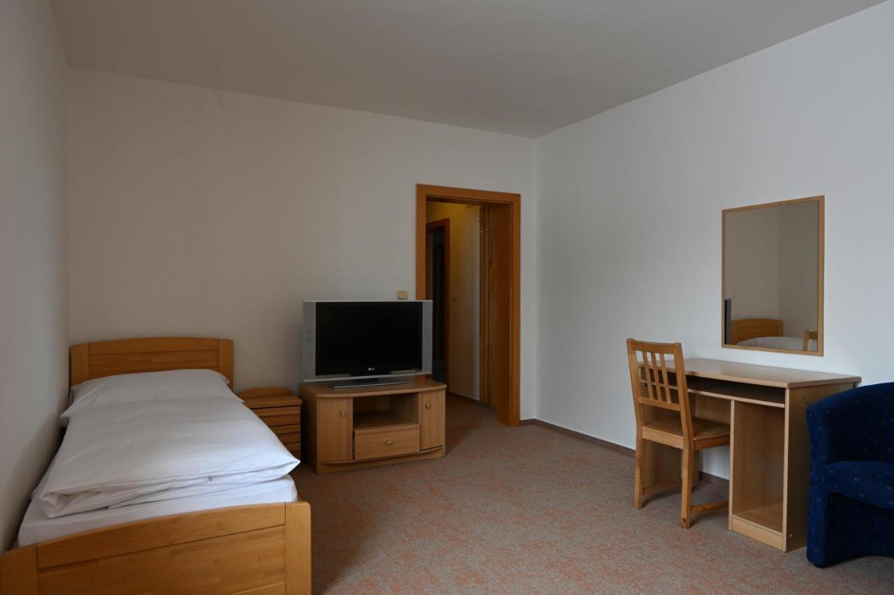 Hotel Euforia Nova Lesna Luaran gambar