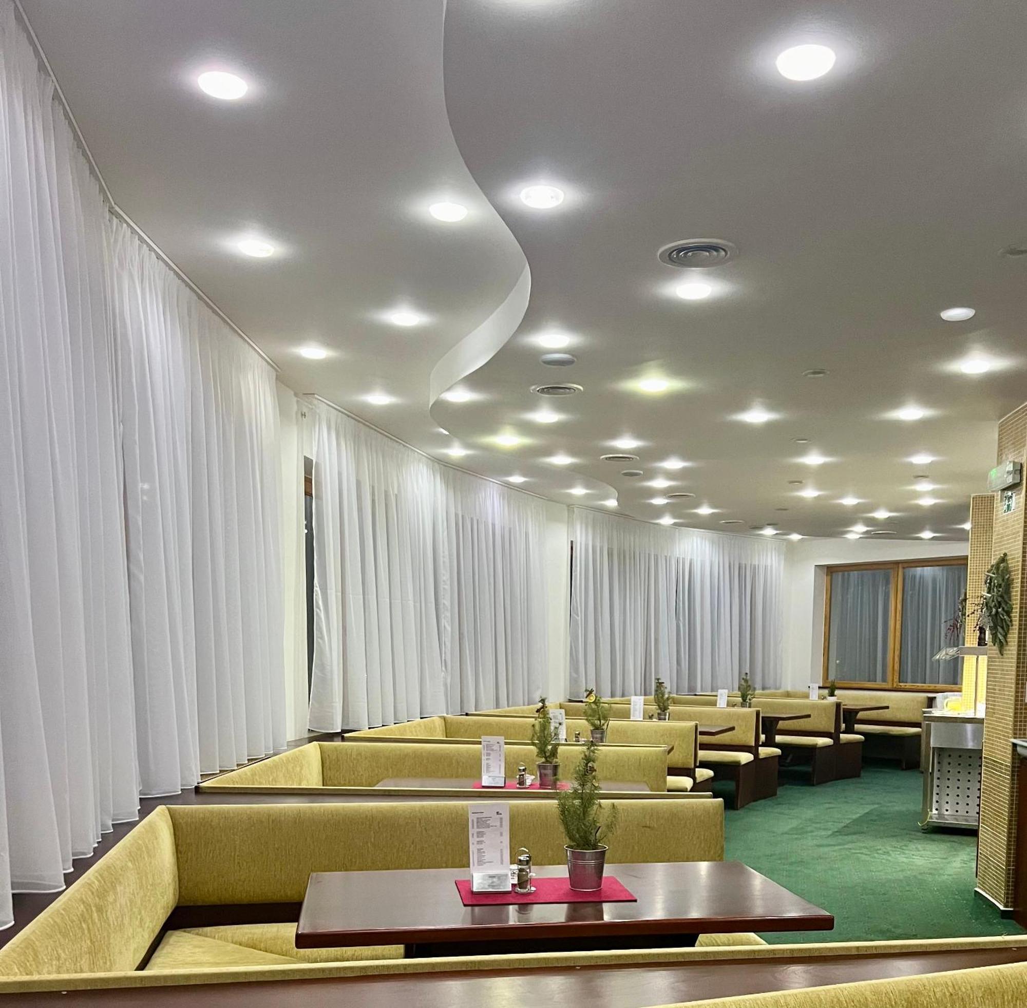 Hotel Euforia Nova Lesna Luaran gambar