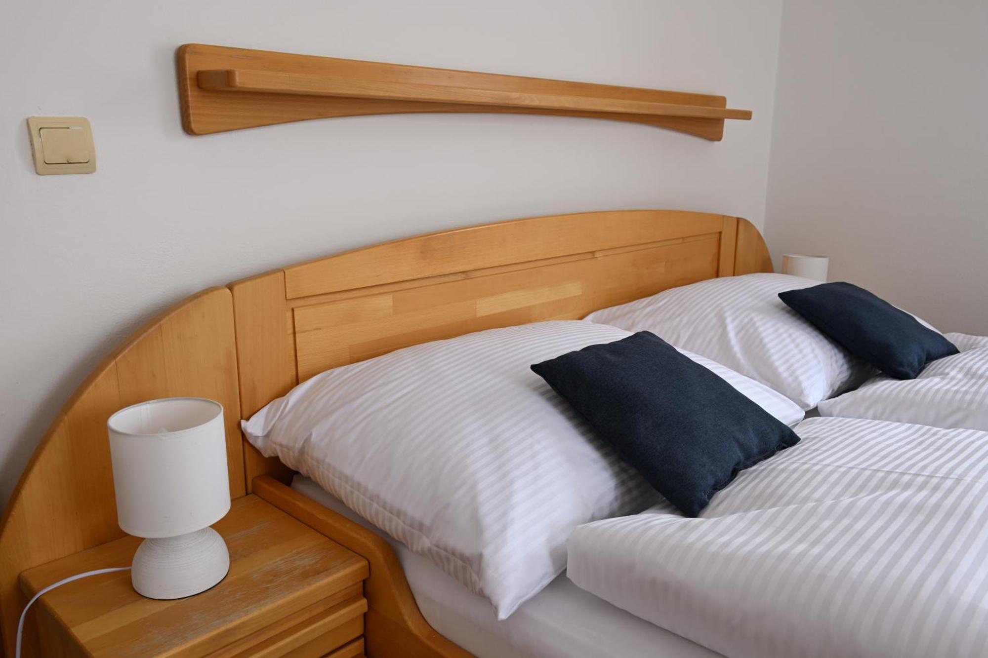 Hotel Euforia Nova Lesna Luaran gambar